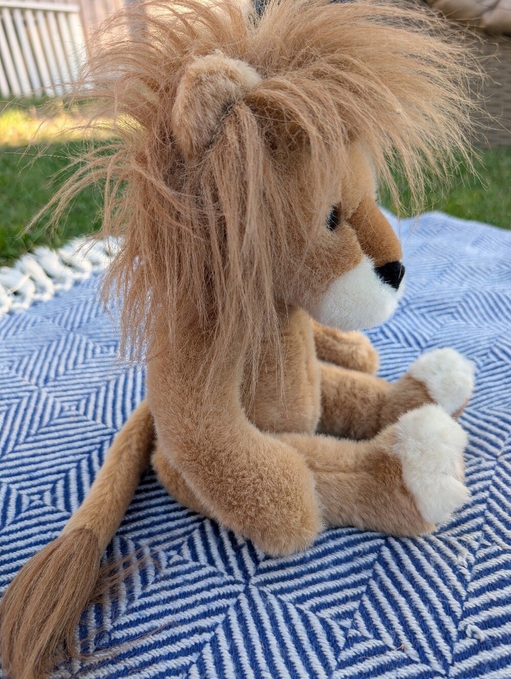 RUSS Berrie & Co. Vintage Heartcraft Collection SAFRAI Lion Plush - Picture 5 of 9